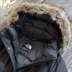 Northface women’s arctic parka, black xs